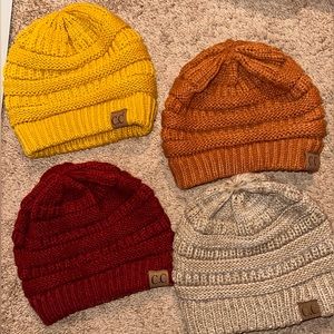 Womens CC fall beanie bundle